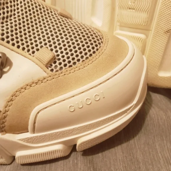Gucci Cream and Tan Sneakers - Picture 4 of 10